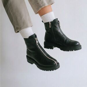 Kendall & Kylie Black Ankle Boots with Zipper